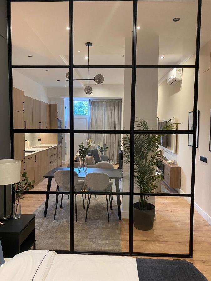 Apartament Exyca Embajadores Madryt Zewnętrze zdjęcie